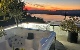 Appartement Duplex Rosas Avec Terrasse Magnifique Jacuzzi Vue Mer