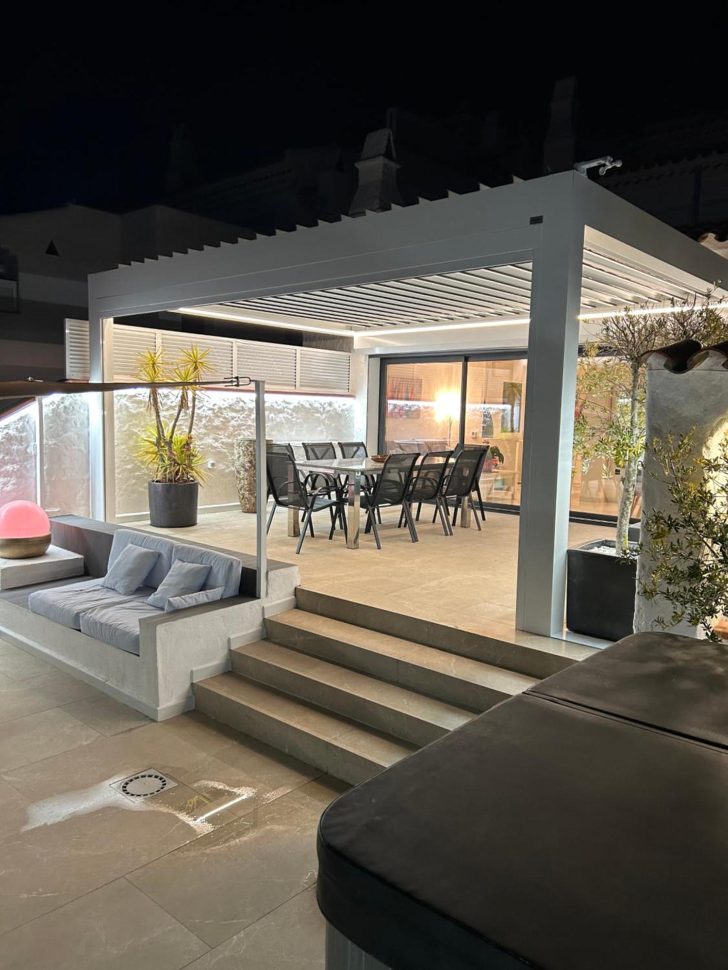 Appartement Duplex Rosas Avec Terrasse Magnifique Jacuzzi Vue Mer Extérieur photo